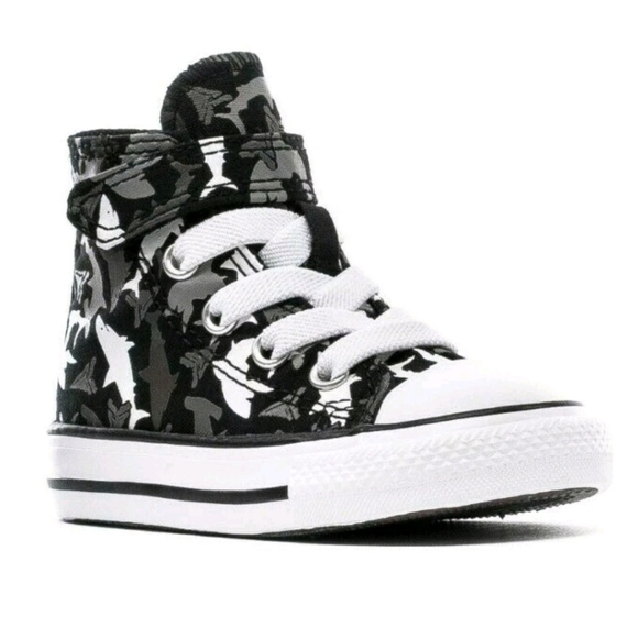 Converse All Star Shark Bite Canvas Sneakers Infant Boys Size 6 - Picture 2 of 10